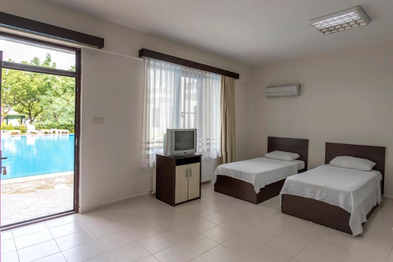 Troas Beach Hotel Tavakli Ngoại thất bức ảnh