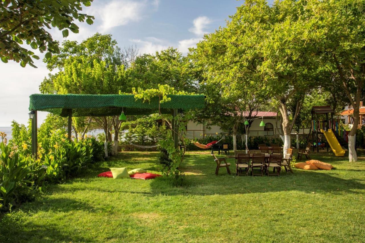 Troas Beach Hotel Tavakli Ngoại thất bức ảnh